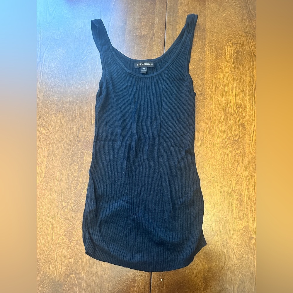 Banana Republic Women's Black Ribbed Tank Top